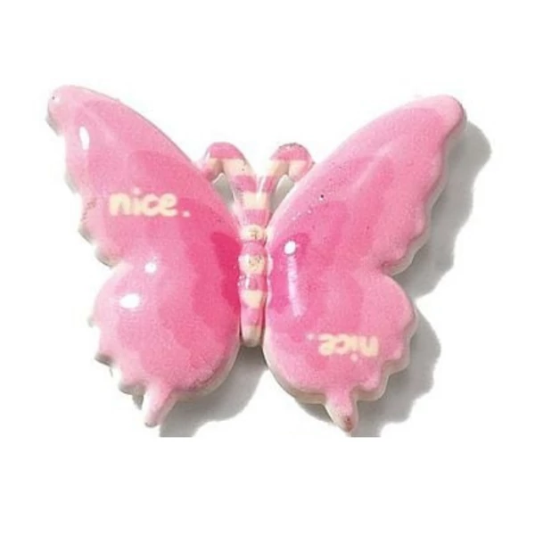Pink pillangó műgyanta kaboson  (37x31x5mm)