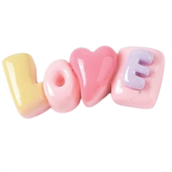 Love műgyanta kaboson  (25x20x8mm)