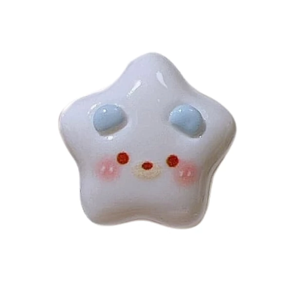 Maci csillag műgyanta kaboson  (17x17mm)