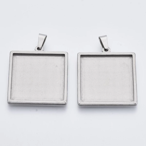 Nemesacél medálalap medáltartóval (25x25mm) Nemesacél medálalap medáltartóval (25x25mm)