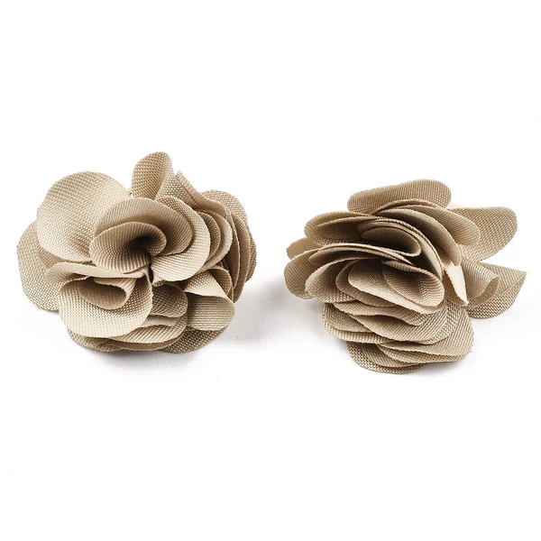 Bézs virág alakú bojt (30x30mm)