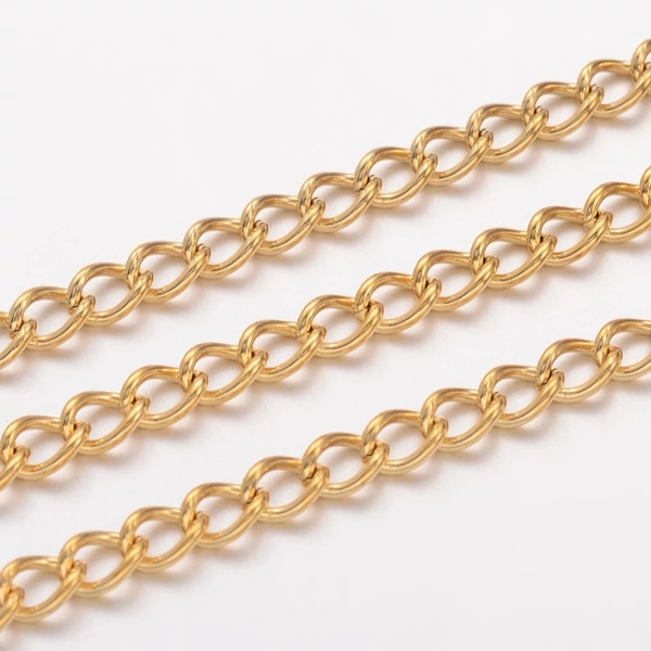 Arany színű nemesacél csavart szemű ékszerlánc (5x3.5x0.8mm) /3 méter