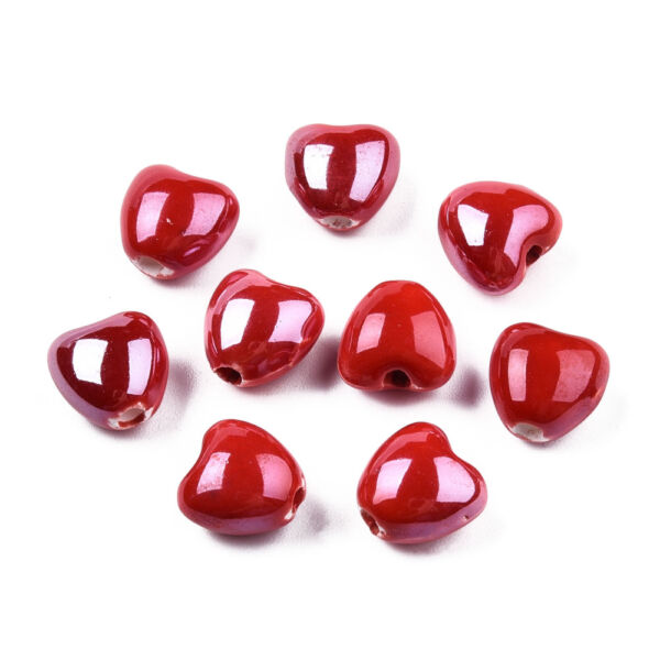 Szív alakú piros porcelán, kerámia gyöngy (10mm)
