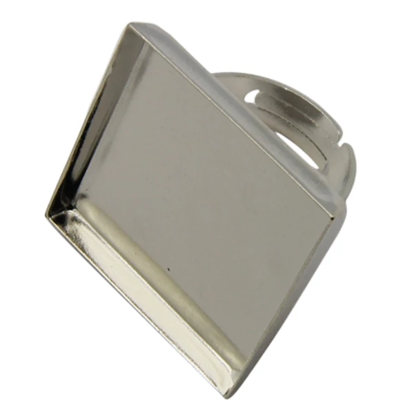 Antik ezüst színű négyzetes gyűrűalap (25x25mm) Antik ezüst színű négyzetes gyűrűalap (25x25mm)