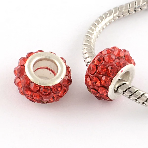 Strasszos piros nagy lyukú gyöngy (11x7mm)