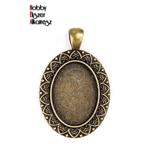 Antikolt bronz színű leveles medálalap (18x25mm) Antikolt bronz színű leveles medálalap (18x25mm)