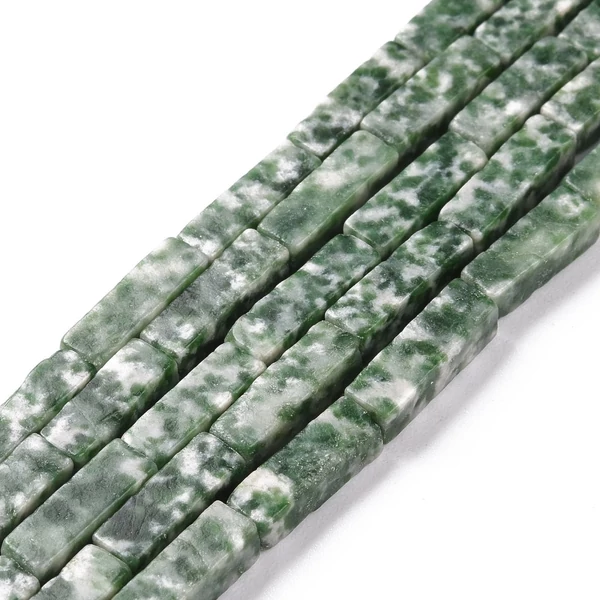 Zöld foltos jáspis tégla ásványgyöngy szálban (12~14x4x4mm)/29db Zöld foltos jáspis tégla ásványgyöngy szálban (12~14x4x4mm)/29db