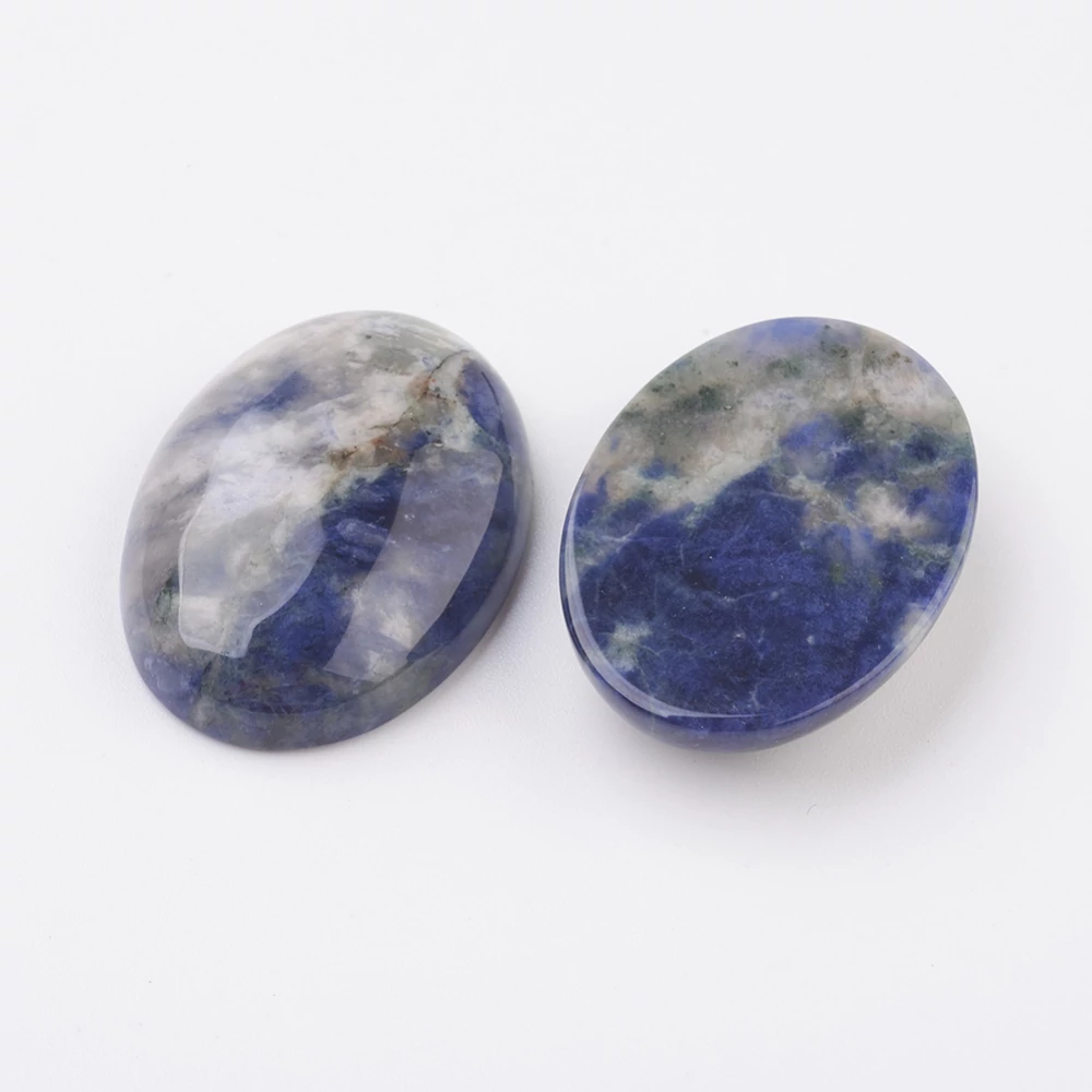 Szodalit ásványkabochon (13x18mm)