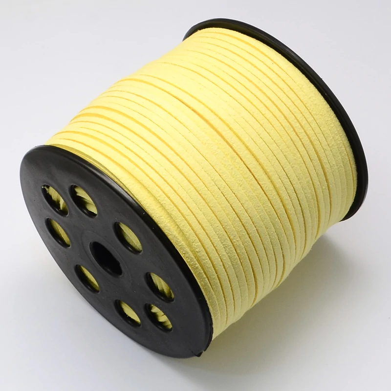 Halvány sárga hasított bőrszál (3mm)