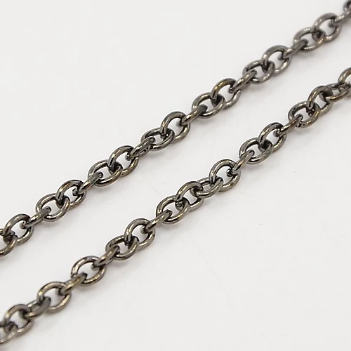 Fekete keresztezett szemű lánc (2x3mm)