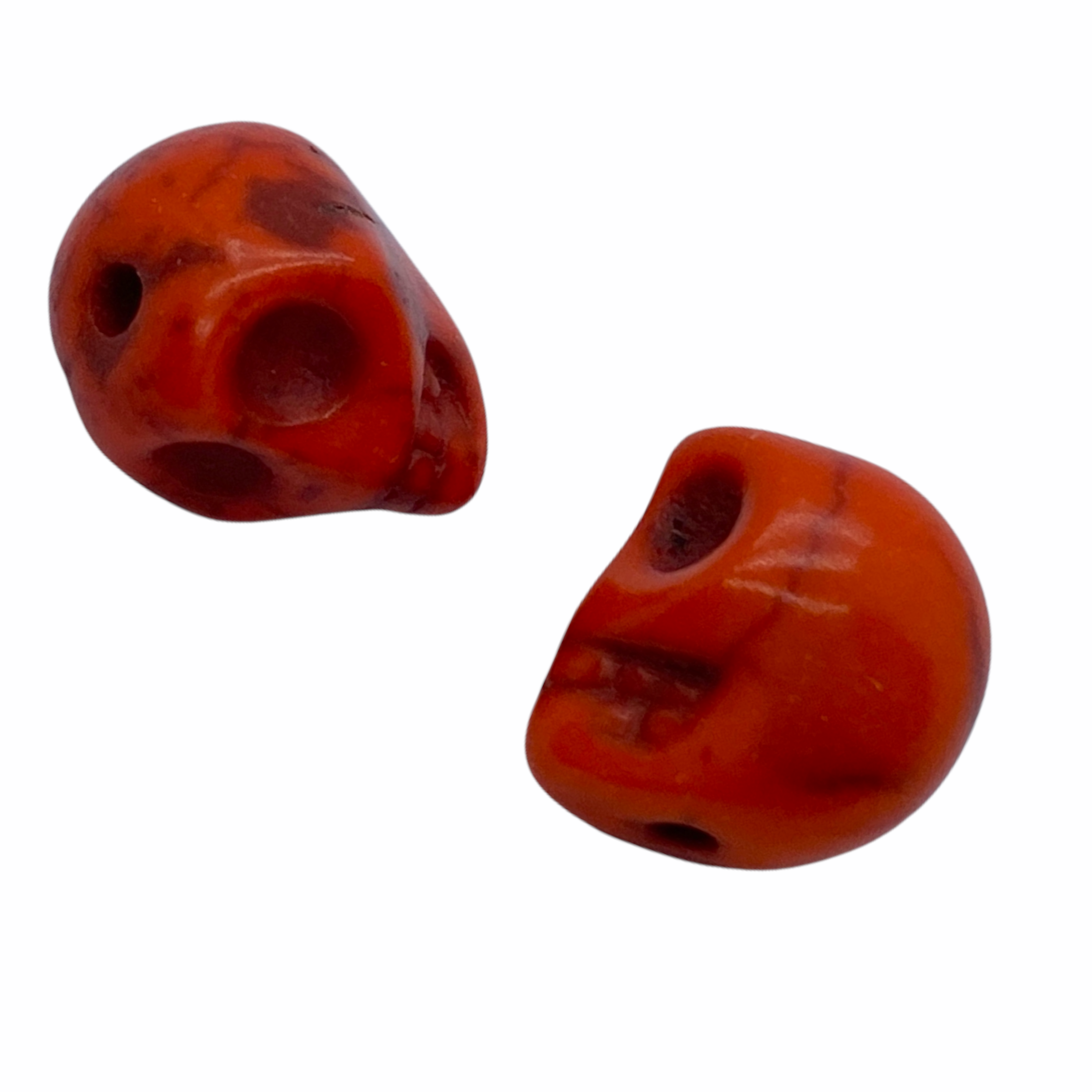 Szintetikus howlit narancs koponya gyöngy (9x7,5mm)